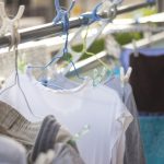 狭いベランダで洗濯物をストレスなく干す方法