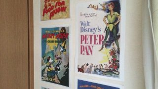 壁もポスターも傷をつけずにきれいに飾る方法7選