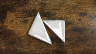 レジ袋の収納アイデア|取り出しやすくスッキリまとまる方法