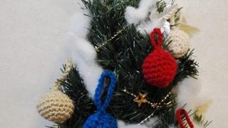 毛糸のボールを作ってオーナメントにしよう【クリスマスの飾り】