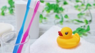 お風呂（湯船の中）で歯磨きすると美肌に効果的って知ってた？