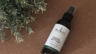 Sukin オーガニック ハイドレーティング ミストトナーはメイクの上からでも大丈夫?