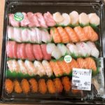 コストコのお寿司はハッキリ言ってクオリティ高い!「特選ファミリー盛50貫」が美味すぎる…