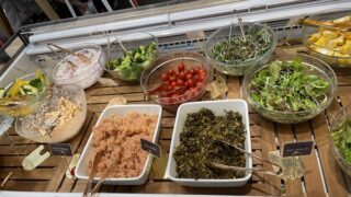 やまやファクトリーテラスは明太子食べ放題!無料で工場見学・支払いはキャッシュレス決済のみ