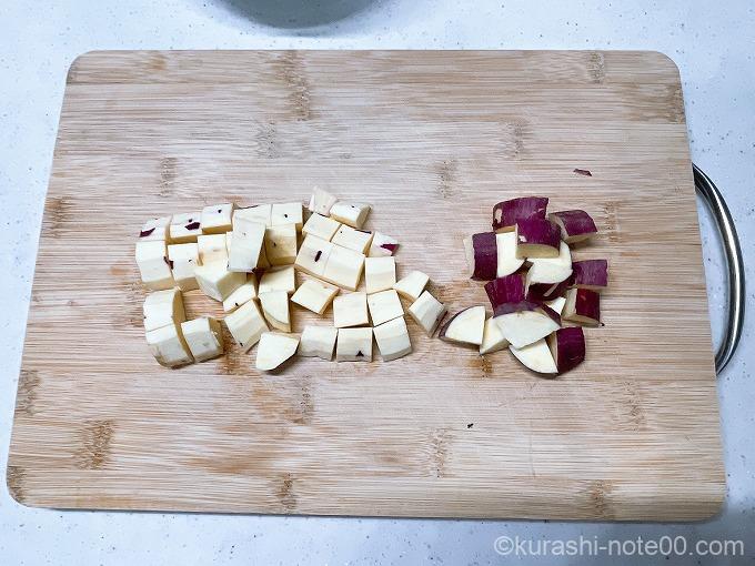 角切りしたさつまいも