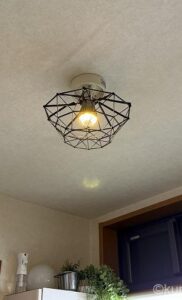 ワイヤーランプシェードを100均の組み合わせで自作してみた