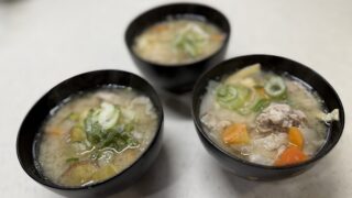 豚汁こそ週末に冷凍保存しておくと便利。帰宅して20分で晩御飯
